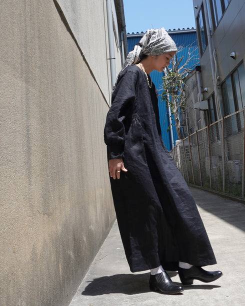 Linen Gather Dress / White・Black